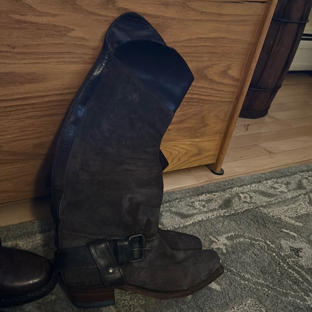 Frye Boots size 5 1/2 new